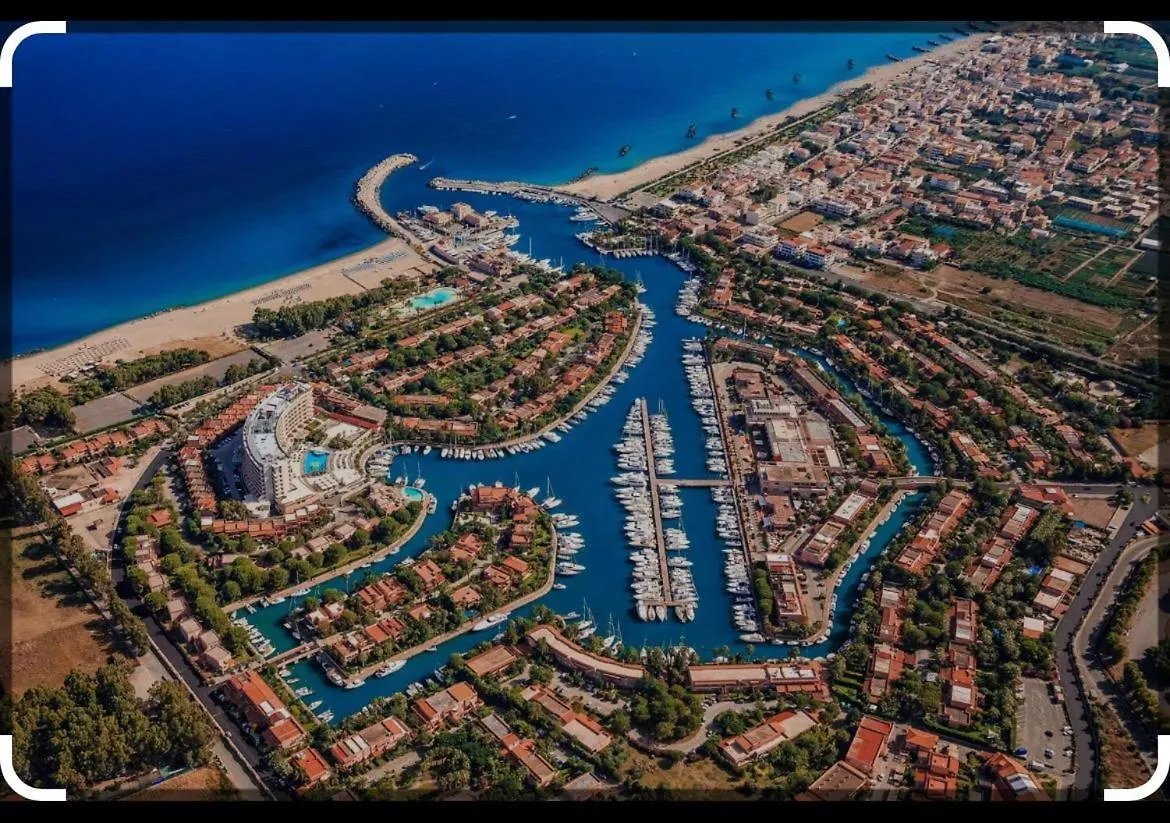 Casa Vacanze Complesso Turistico Portorosa Torre Forte
